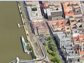Akademia Apartman *